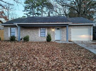 45 Point West Cir, Little Rock, AR 72211