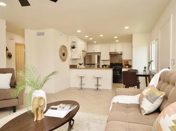 2818 Terrace Pine Dr Unit A, San Diego, CA 92173