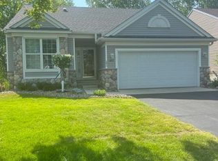 1672 Skywood Ln, Eagan, MN 55122