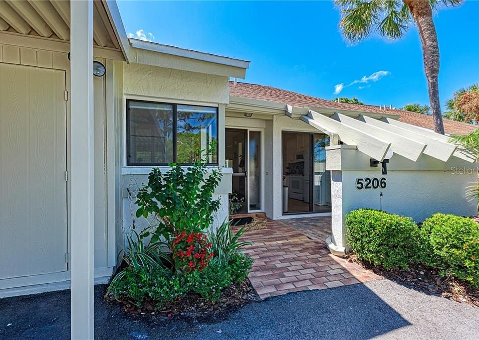 1st image of 5206 Myrtle Wood #3