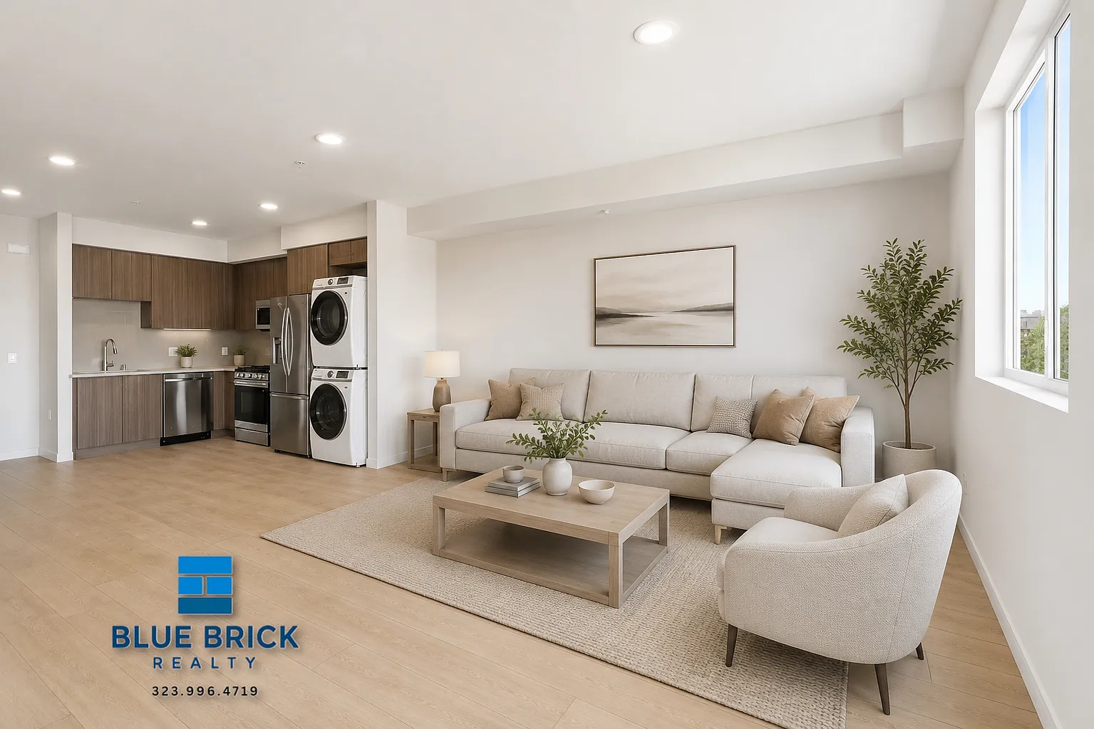 326 Robinson St — Photo 4