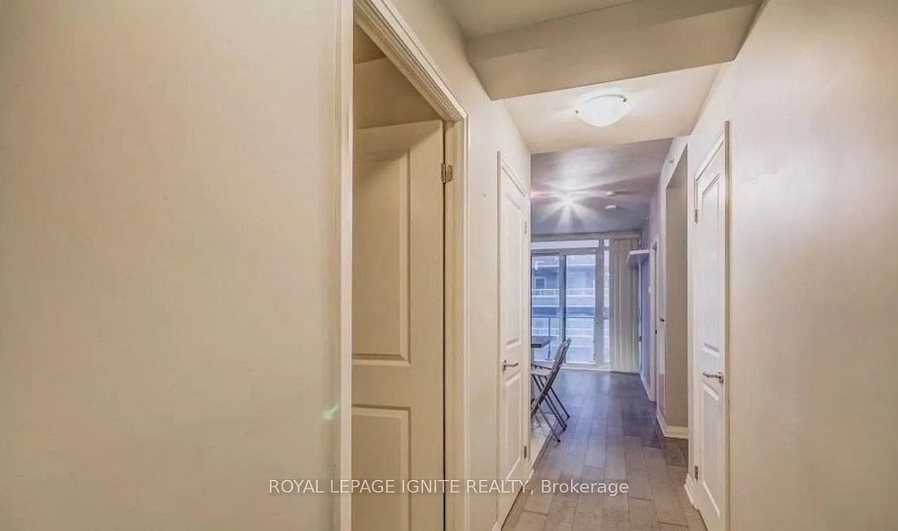 2 bed, $2,600 — Photo 2