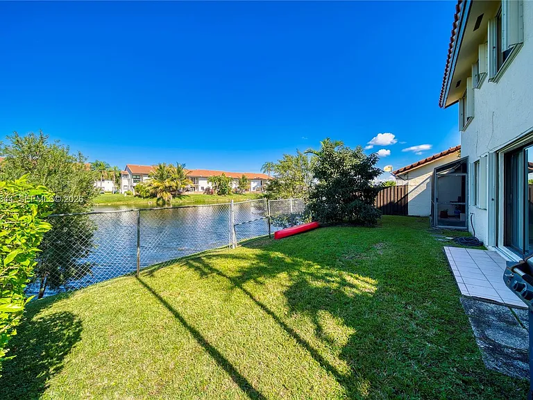 13337 SW 64th Ln — Photo 34