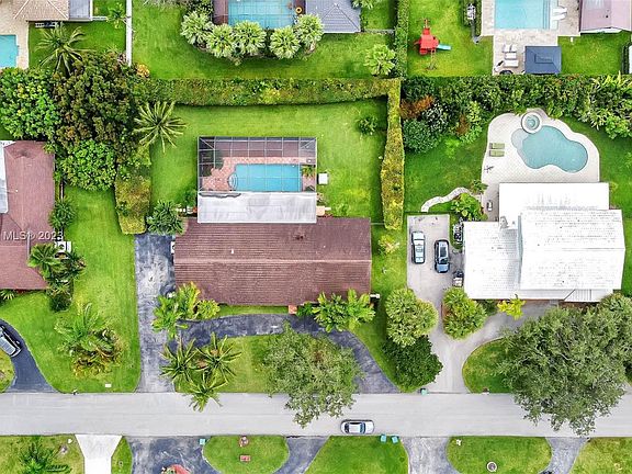 3rd image of 7601 SW 175th St