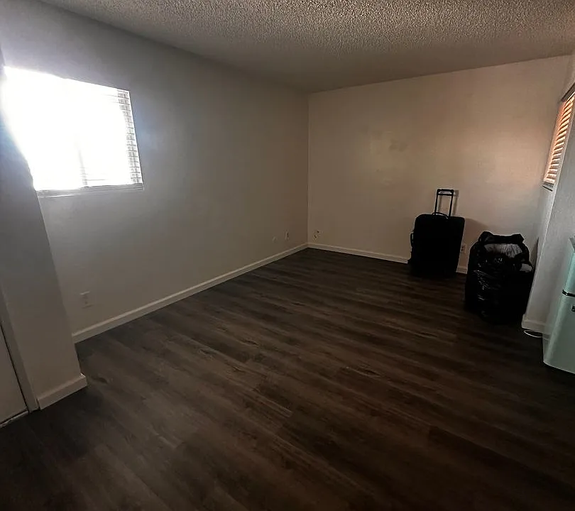 905 Karma Ct #A-D