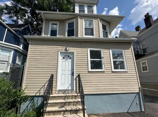 162 S Clinton St #2, East Orange, NJ 07018
