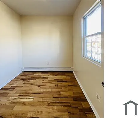 319 Beach 44th St #2 — Photo 4