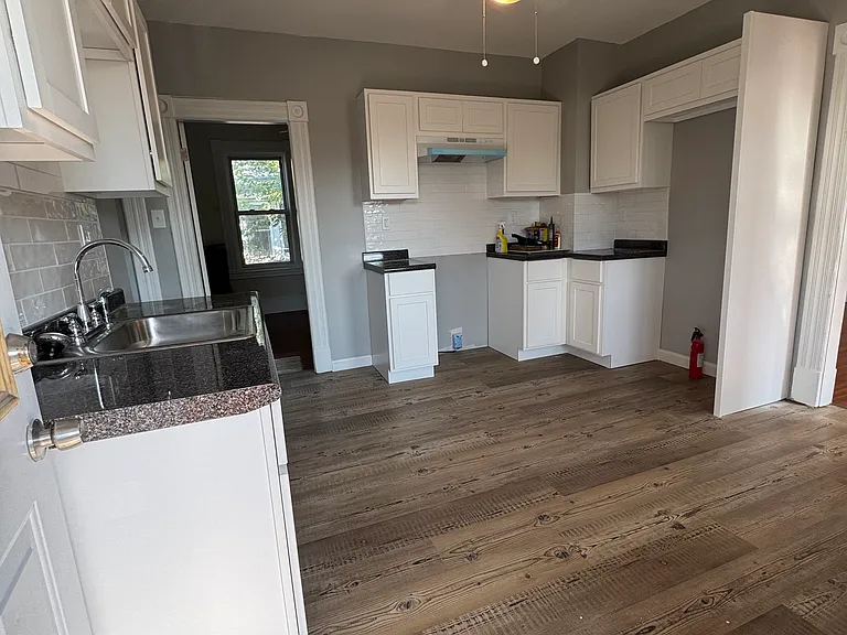 670 Main St #668 — Photo 8