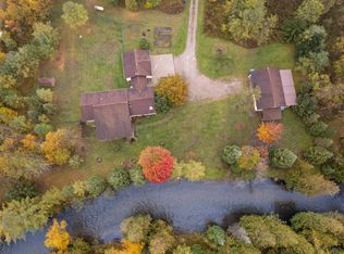 8240 Neil Ct, Indian River, MI 49749