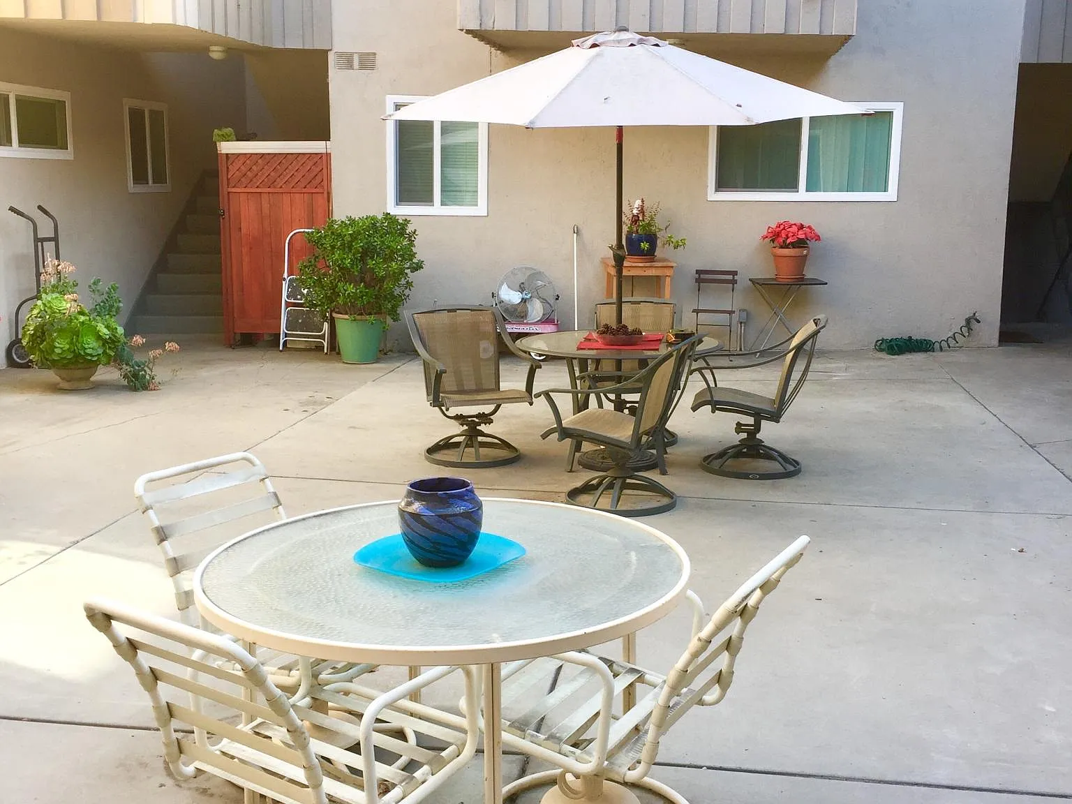 3697 S La Cienega Blvd — Photo 2