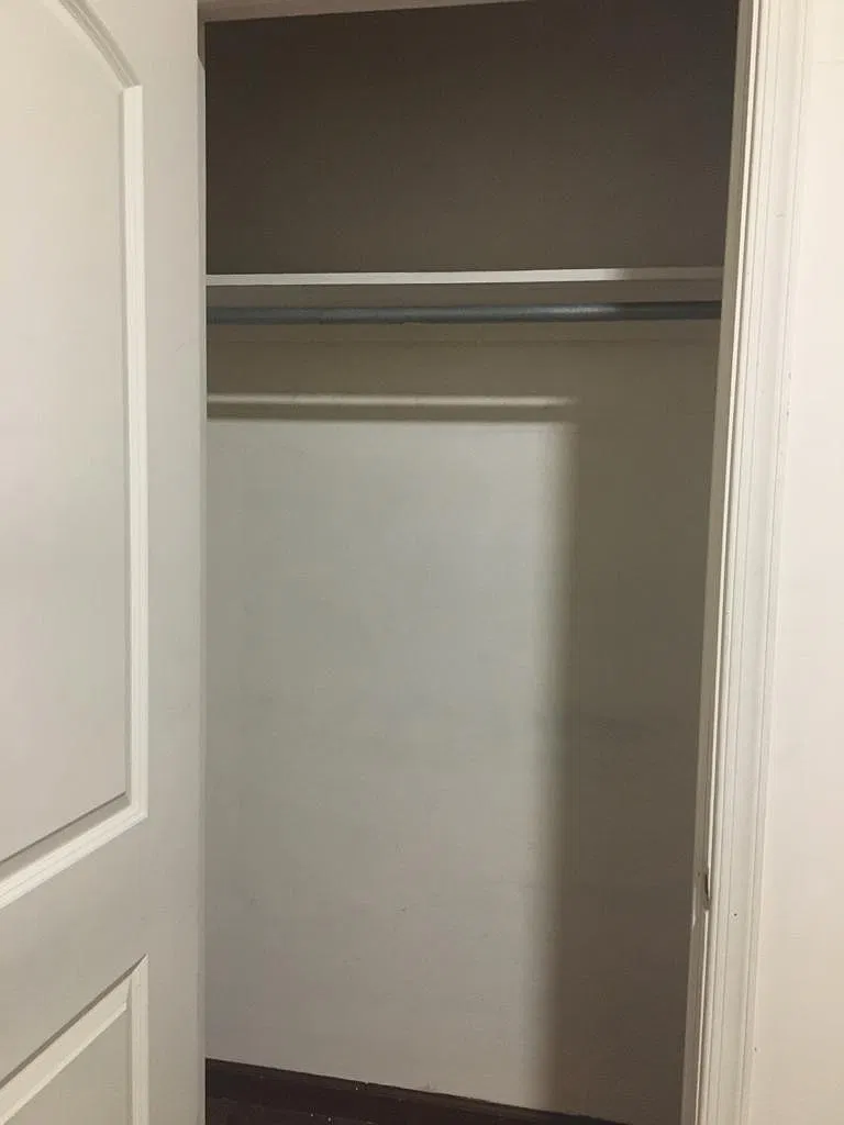 2 bed, $600 — Photo 2