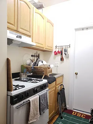 Rented by Lang Realty LLC | media 6