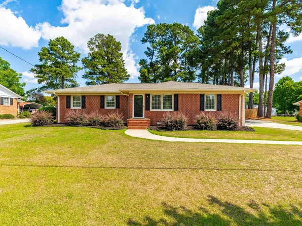 1282 State Highway 27 W, Benson, NC 27504