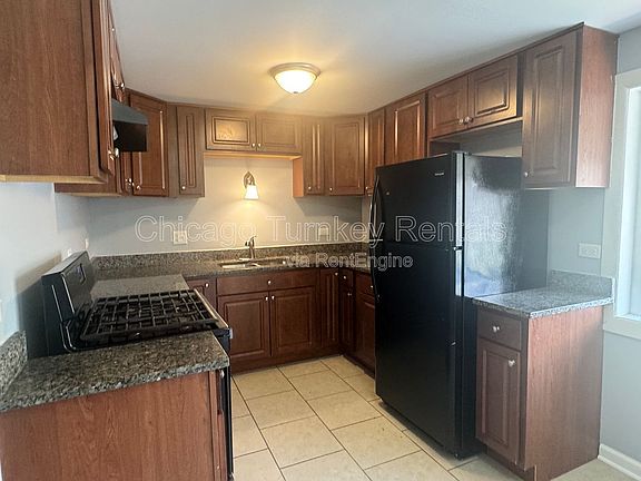 4th image of 43 N Walnut Ln