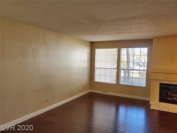 4th image of 5201 S Torrey Pines Dr Unit 1228