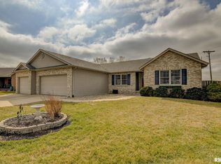 5416 Jaeger Dr, Springfield, IL 62711