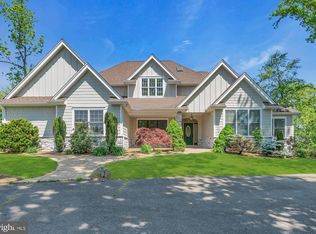 122 Arneytown Hornerstown Rd, Allentown, NJ 08501