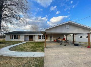 371 Highway 880, Oak Grove, LA 71263
