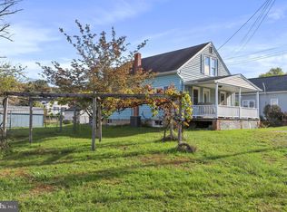 12221 Blue Mountain Ave, Waynesboro, PA 17268