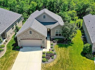 943 Peonies Dr, De Pere, WI 54115