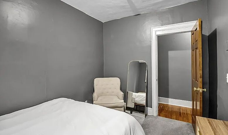 1st image of 2404 Parrish St #1