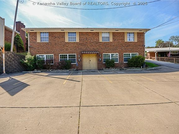 4th image of 814 Cross Lanes Dr #816