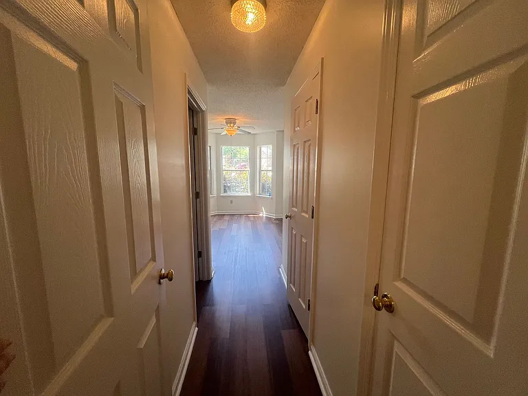 1023 Yellowhammer Ln — Photo 7