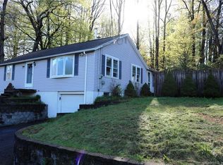 55 Moore Ave, Winsted, CT 06098