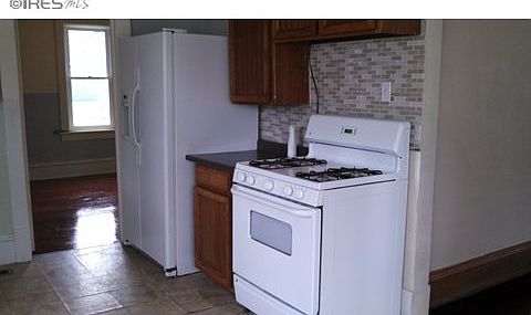 4th image of 310 S Morlan Ave