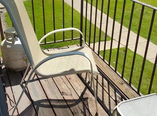 10429 Dearlove Rd APT 4, Glenview, IL 60025