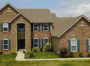 155 Forest Oaks Dr, Caseyville, IL 62232