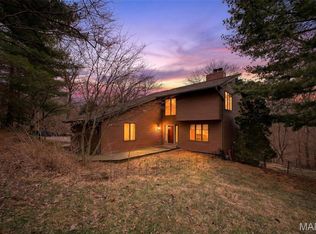 3 Deerwood Trl, Fairview Heights, IL 62208