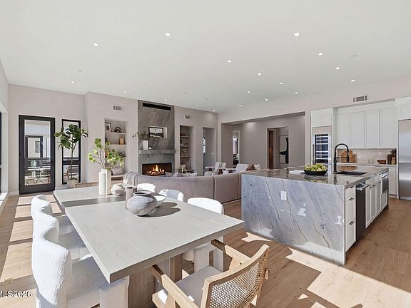 4th image of 50 Campolina St