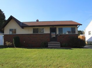 5752 Defiance Ave, Brookpark, OH 44142