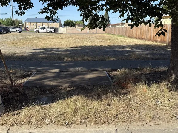 170 E 13th St #3, Merced, CA 95341