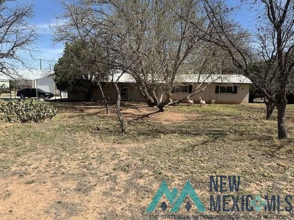 1518 Mission Ave, Carlsbad, NM 88220