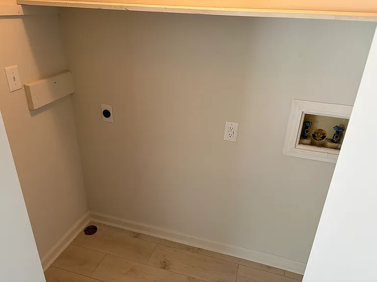 118 Stone Dr — Photo 9