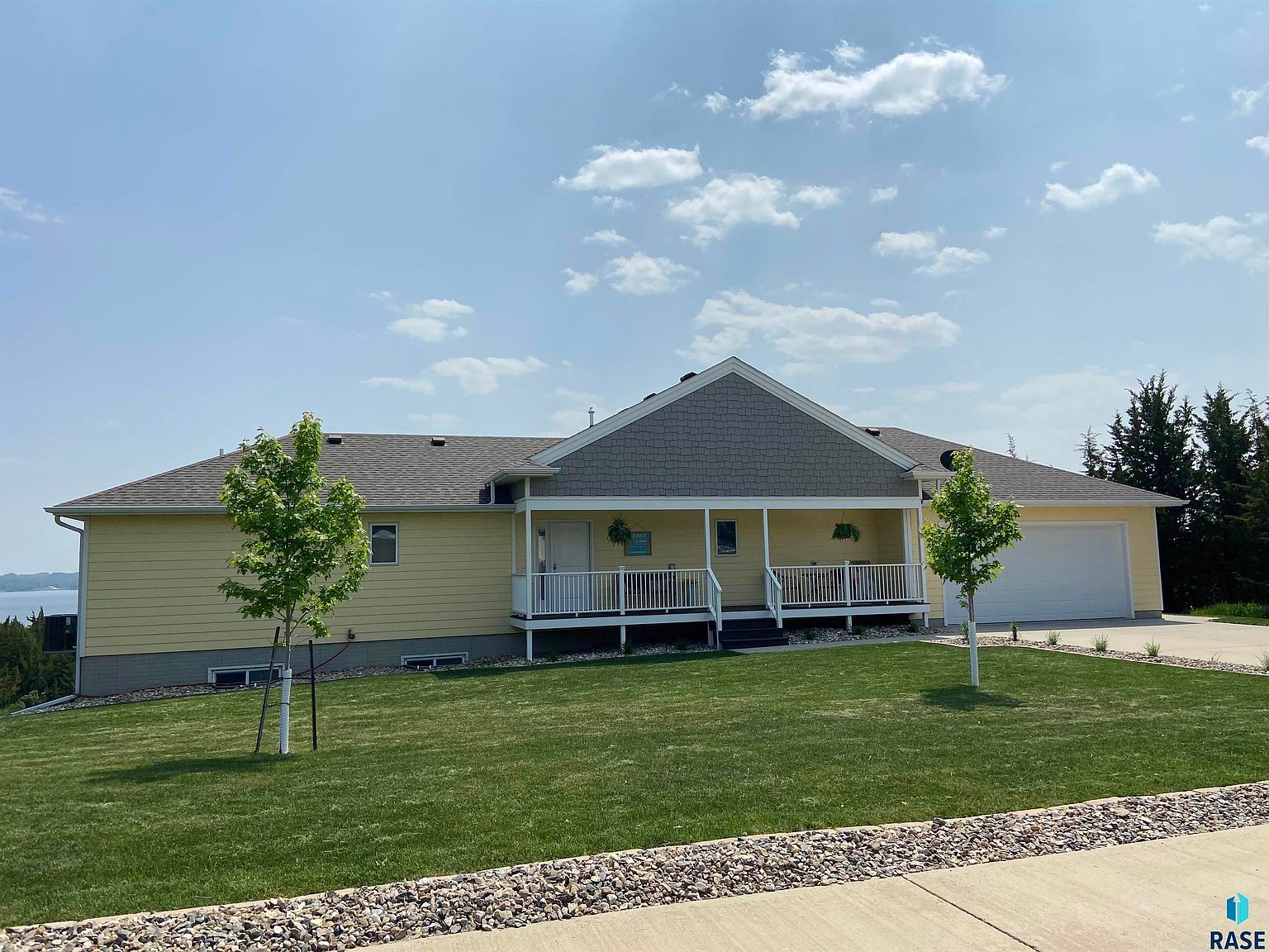 105 Okie Dokie Ln, Yankton, SD 57078 MLS 22405522 Zillow