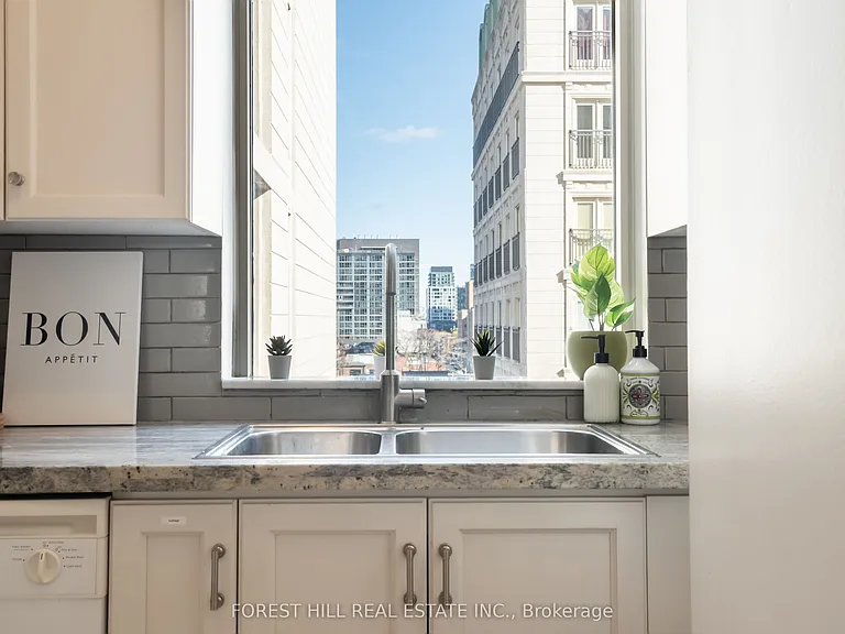 115 Richmond St E #701 — Photo 4