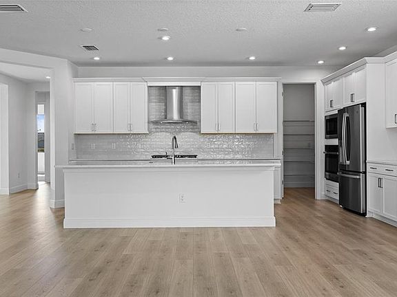 6th image of this home