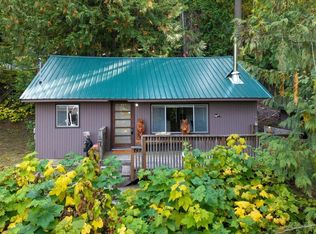 4106 Tamarack Beach Rd, Loon Lake, WA 99148