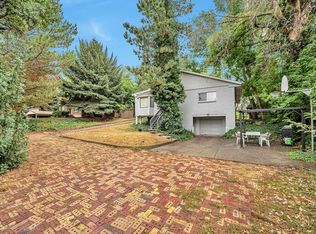 2564 E Wren Rd, Holladay, UT 84117