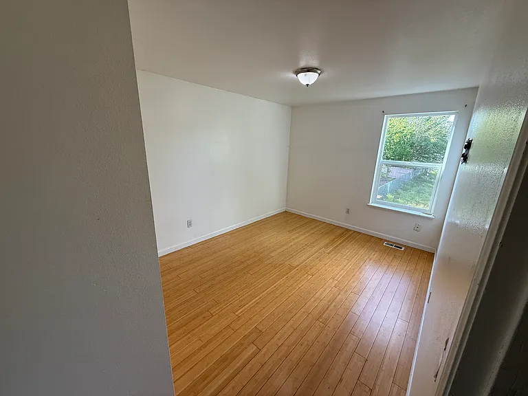 11940 SE 260th Pl — Photo 18