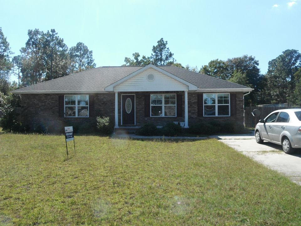 1st image of 119 Winchester Way SE