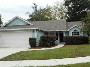 1711 W Chandelier Cir, Jacksonville, FL 32225