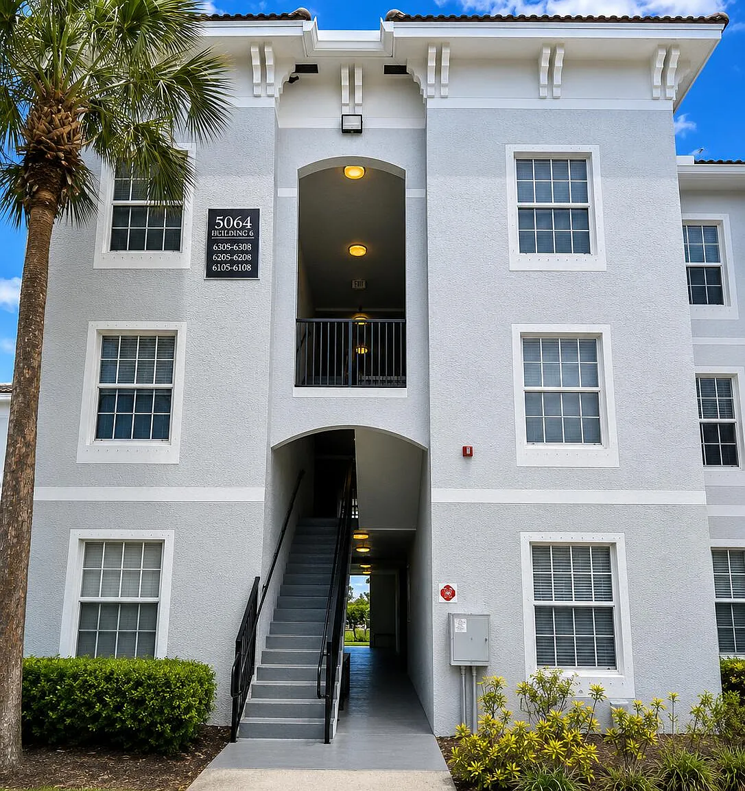 2 bed, 2.0 bath, 929 sqft, $1,999 — Photo 1