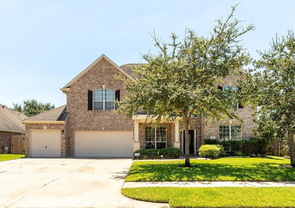 1st image of 26903 Glenfield Hollow Ln