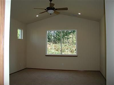 3rd image of 3611 85th St NE