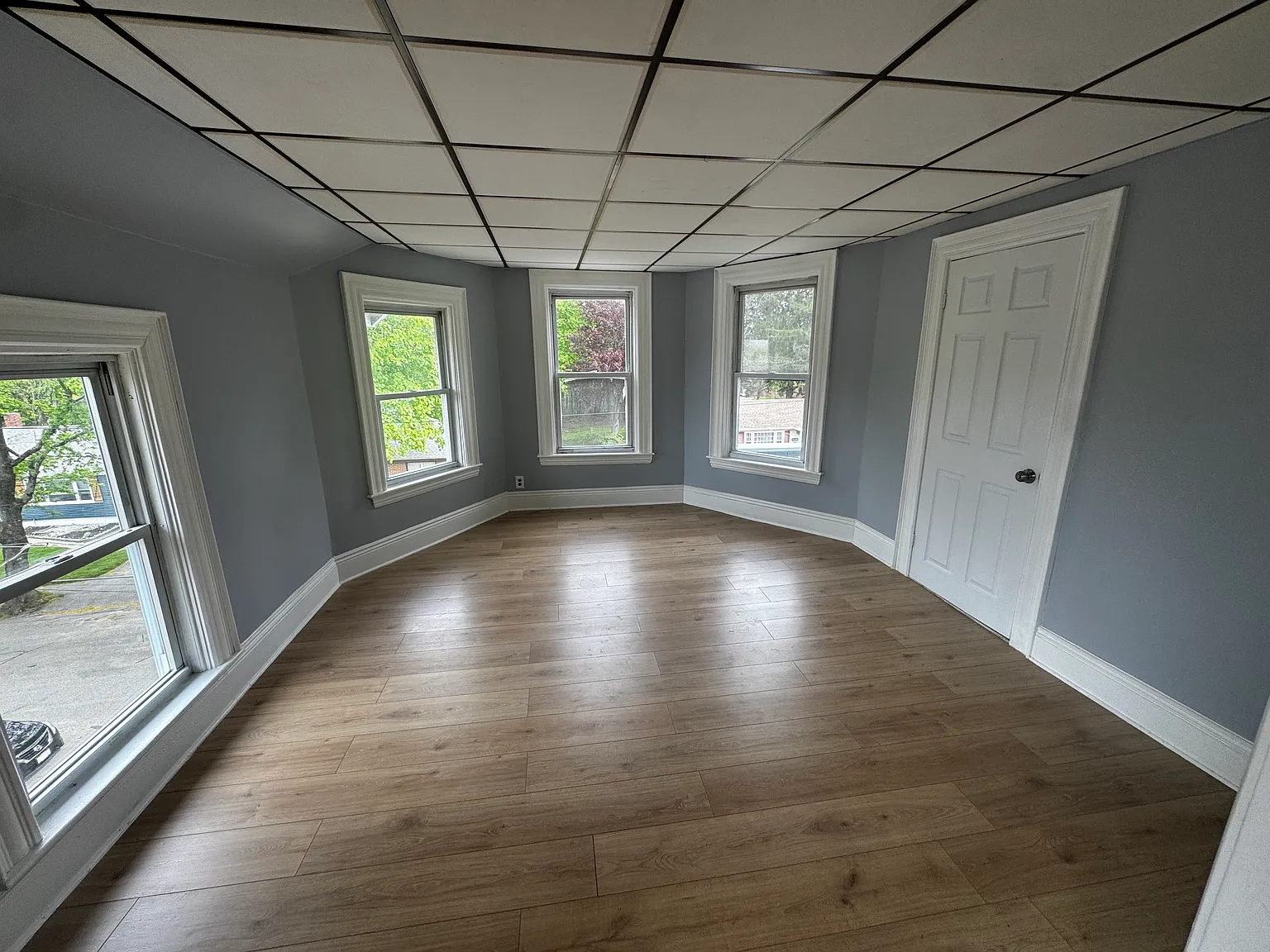 3 bed, $2,200 — Photo 4