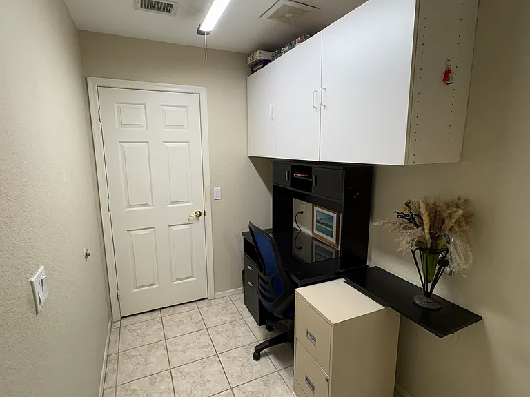 1444 E Las Colinas Dr — Photo 28